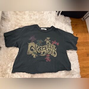 Grateful Dead Tee. Barley worn.